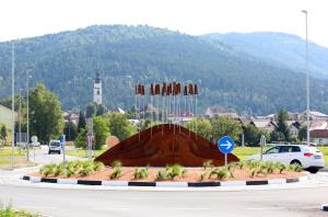 KROŽIŠČE FOTO LJUBO VUKELIČ 03